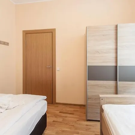 Park Apartment